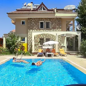 Apart Otel çileks